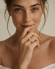Amora Twin Heart Zircon Ring