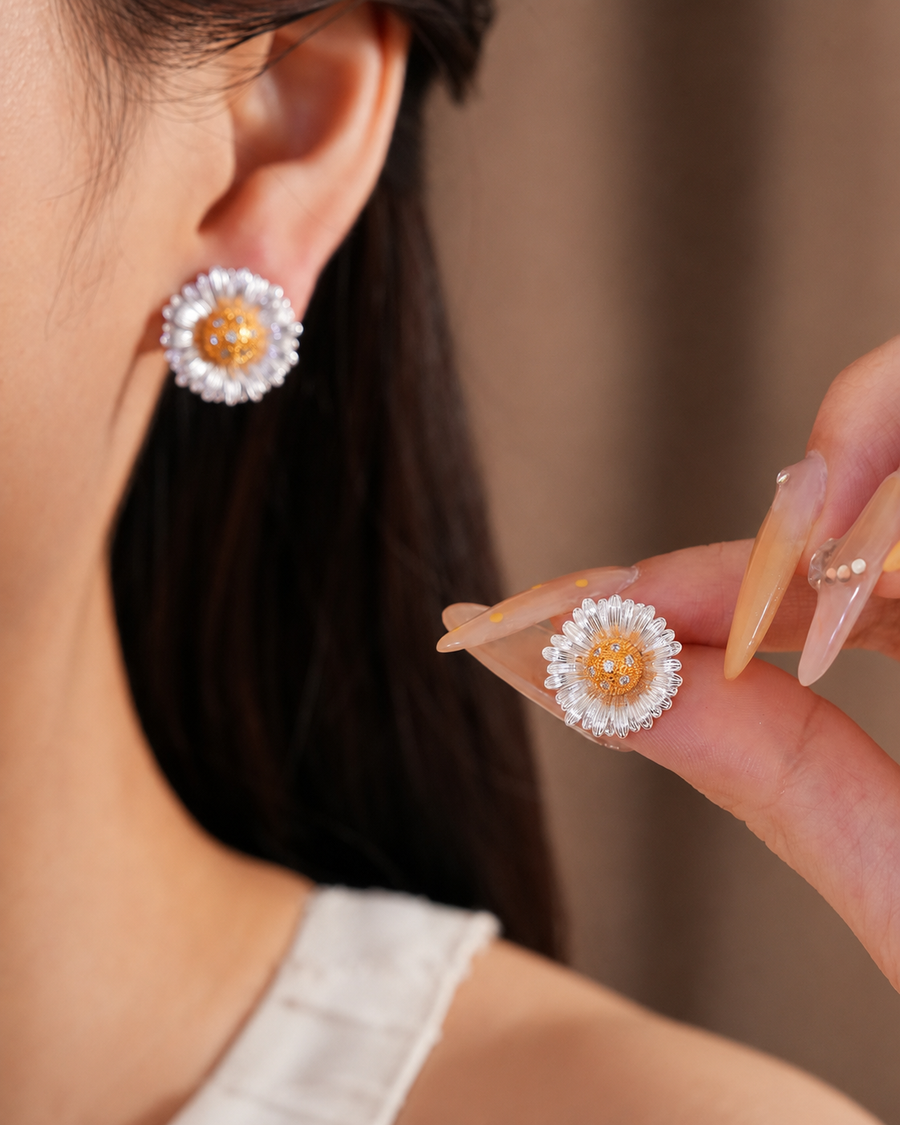Solène Daisy Studs