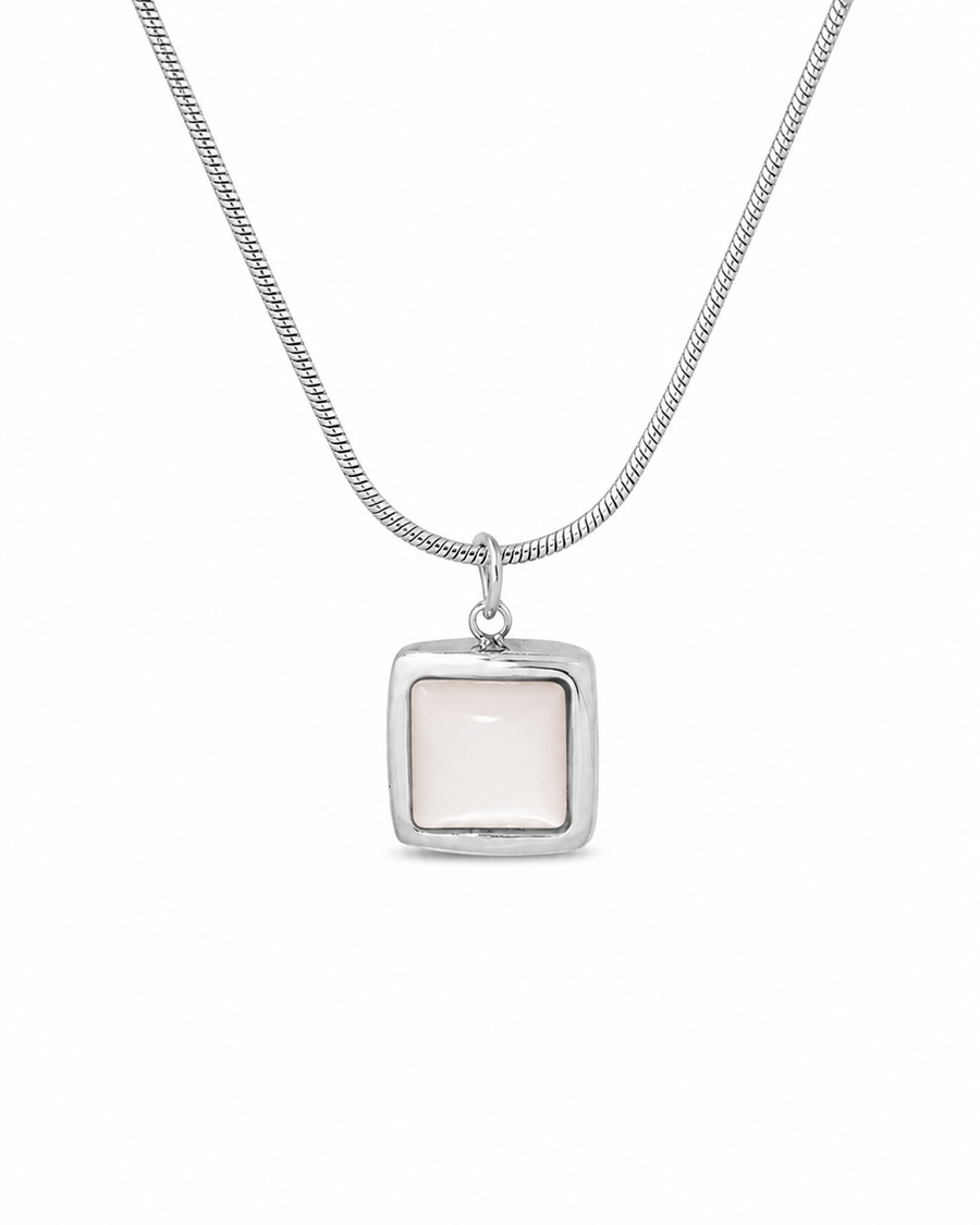 Marina Square Shell Necklace