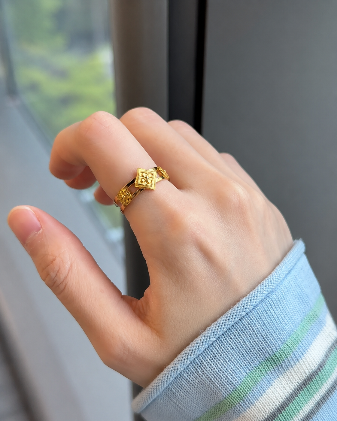 Clover Medallion Ring additional view 3