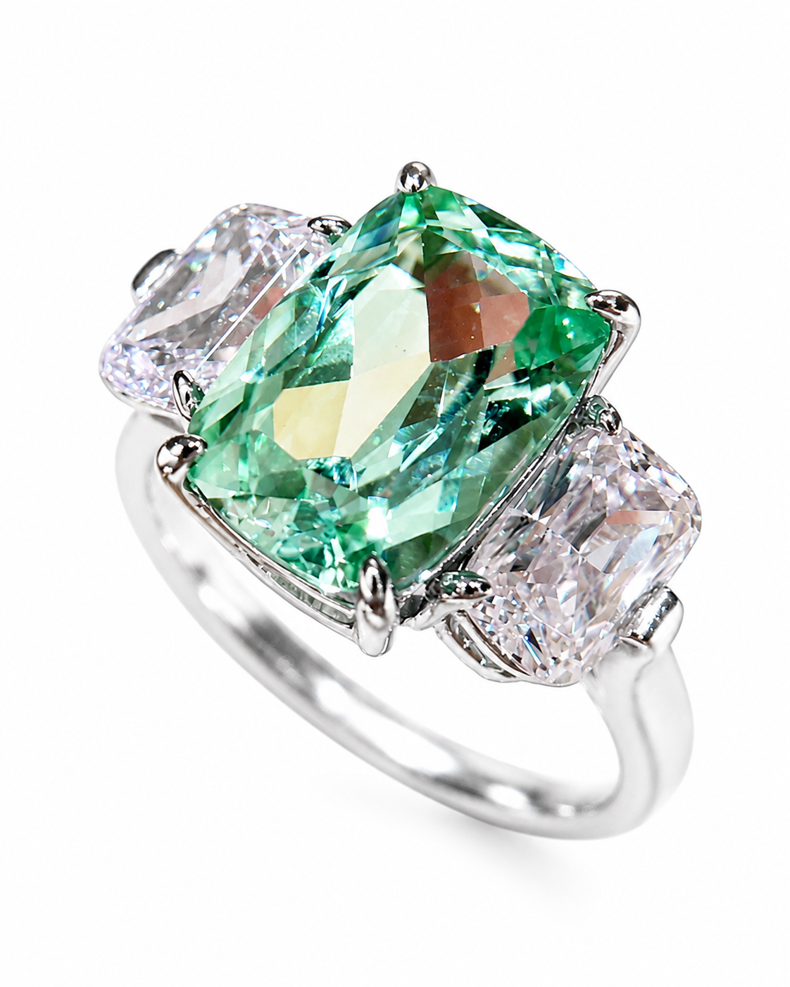 Verde Halo Ring