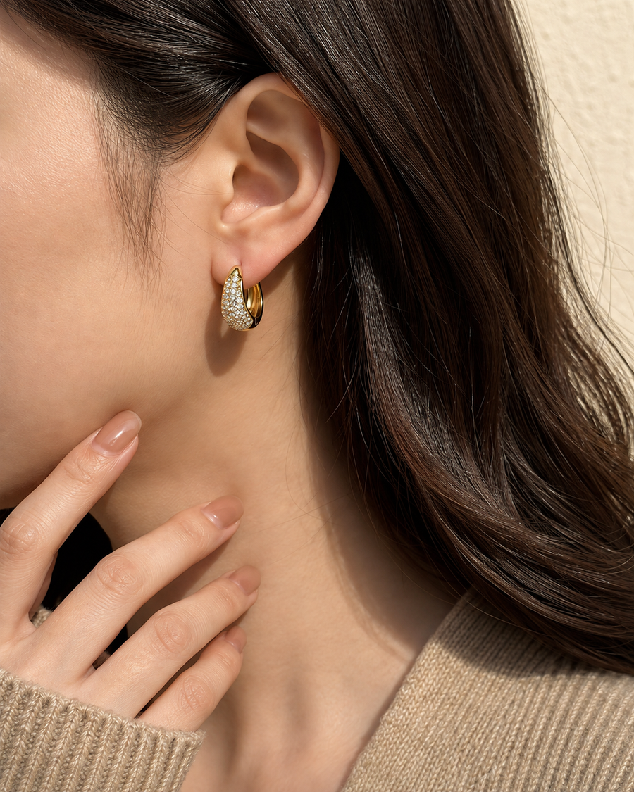 Éclat Pavé Huggie Earrings