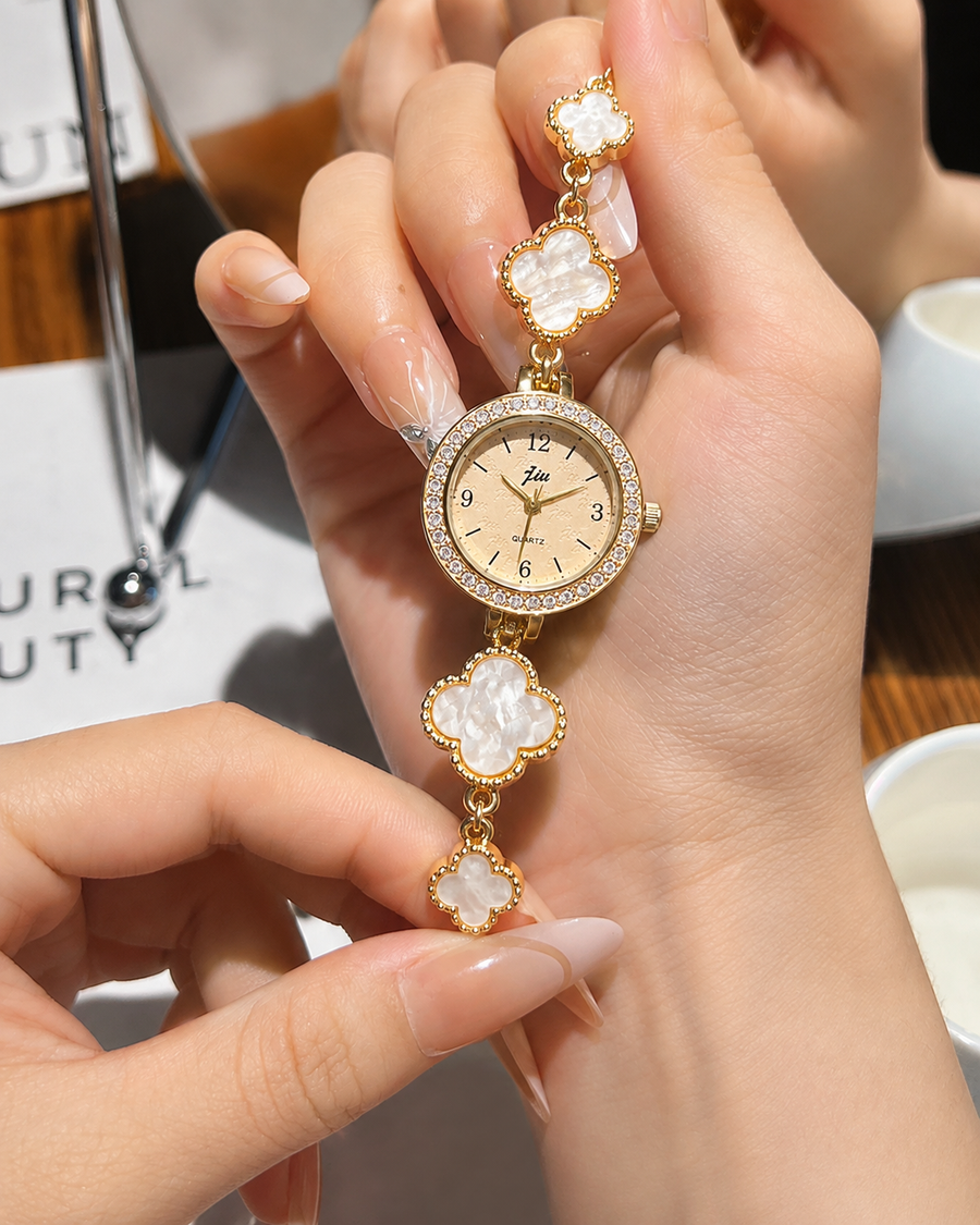 Roselle Clover Bracelet Watch