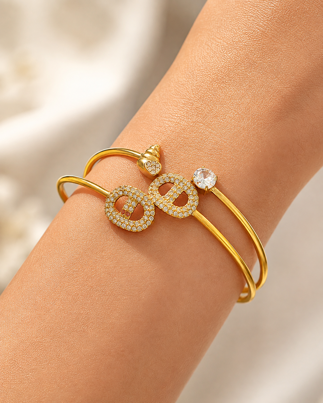Aurelia Open Bangle