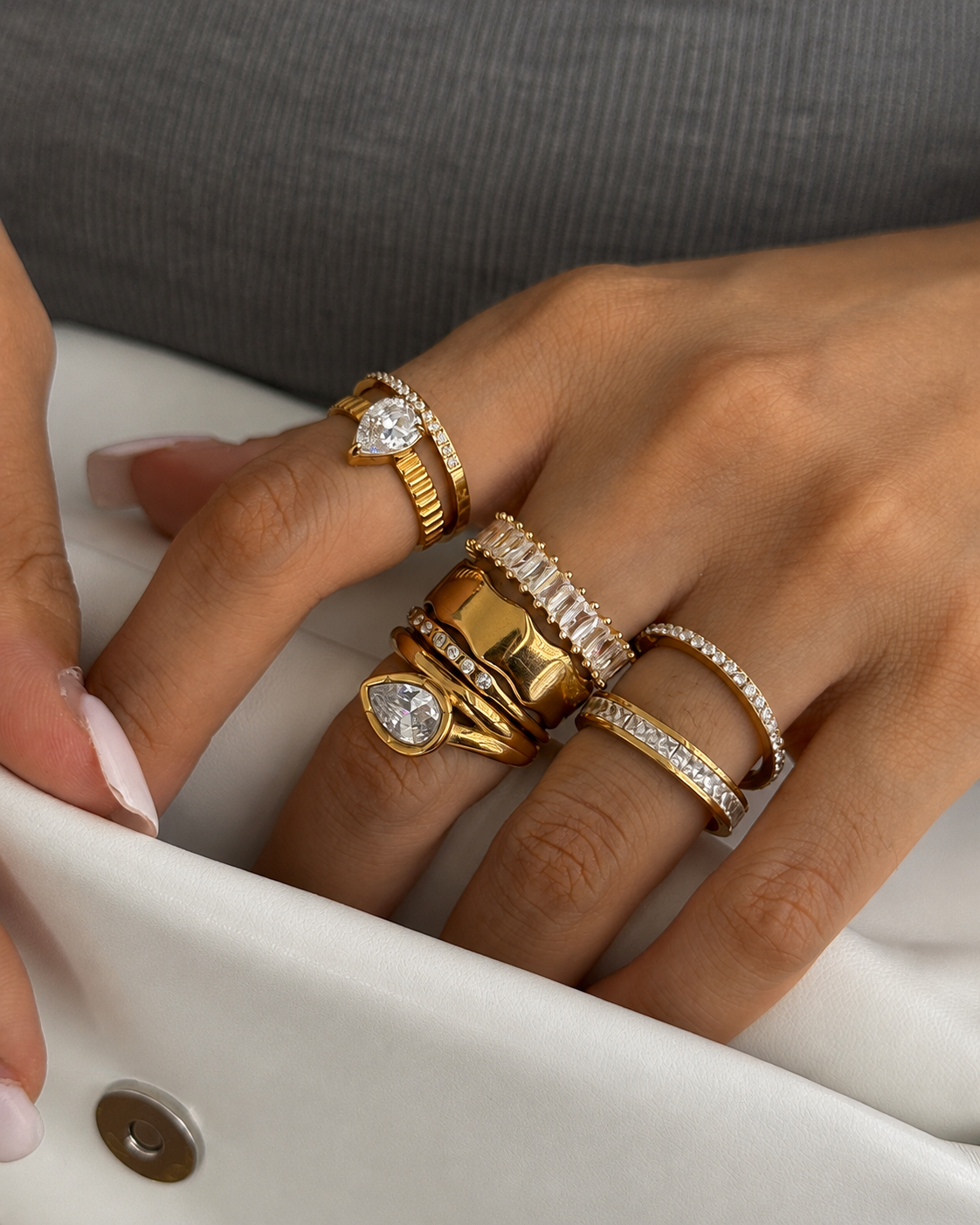Élan Crystal Ring Series