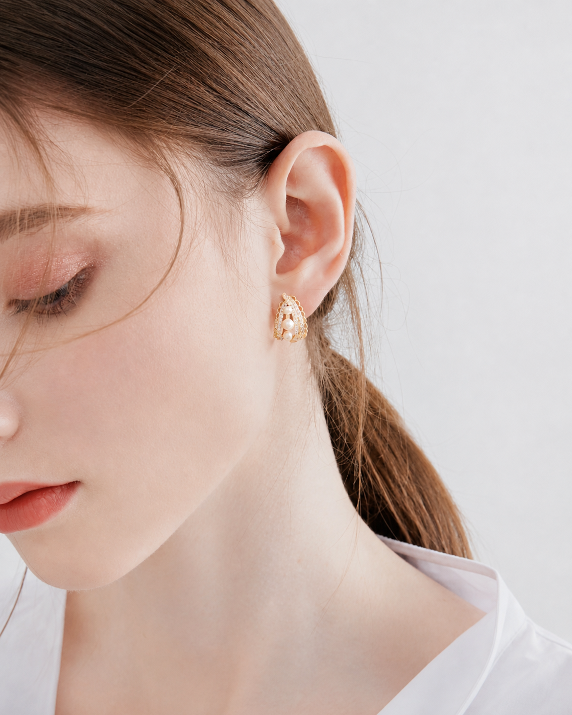 Elara Lace Pearl Hoop Series additional view 3