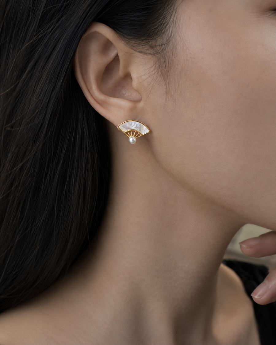 Yunxi Freshwater Pearl Fan Stud Earrings