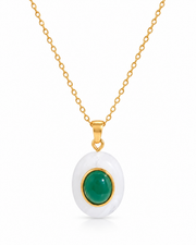 Vespera Vintage Oval Pendant Necklace
