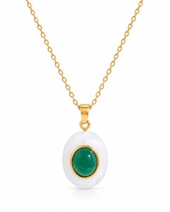 Vespera Vintage Oval Pendant Necklace