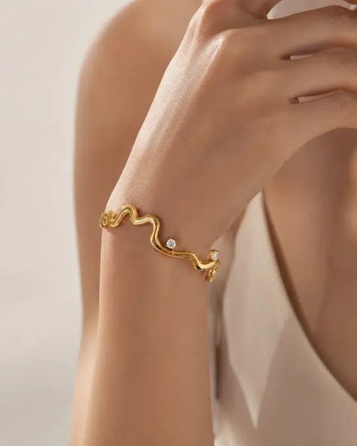 Eterna Wave Bracelet