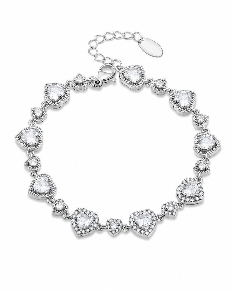 Amora Heart Bracelet alternate view 1