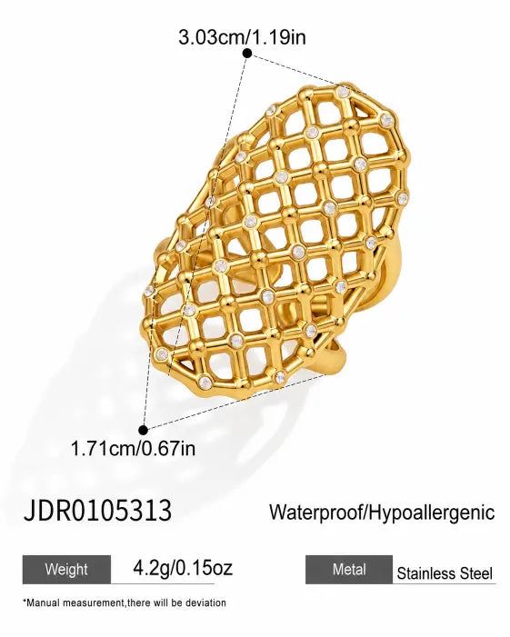 Detail view of Aurea Muse 4-Piece Stackable Ring Set by Zodiglow