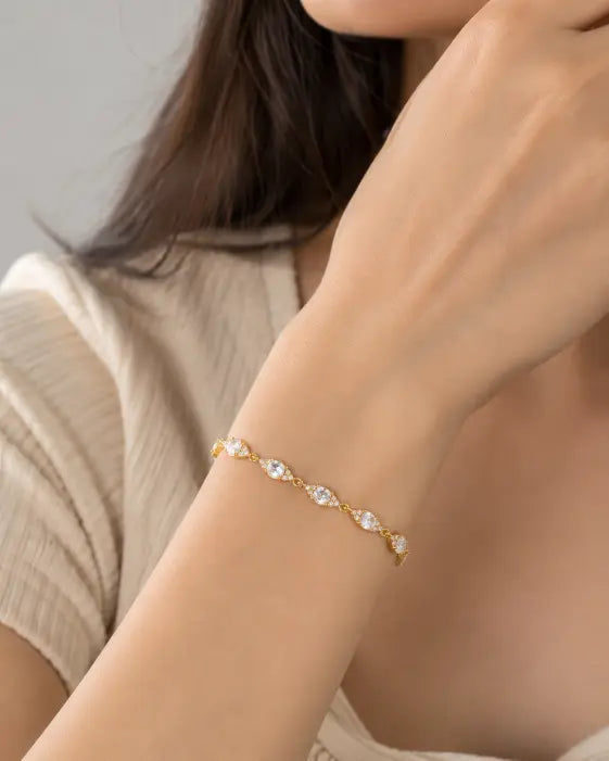 Celeste Halo Gold Bracelet