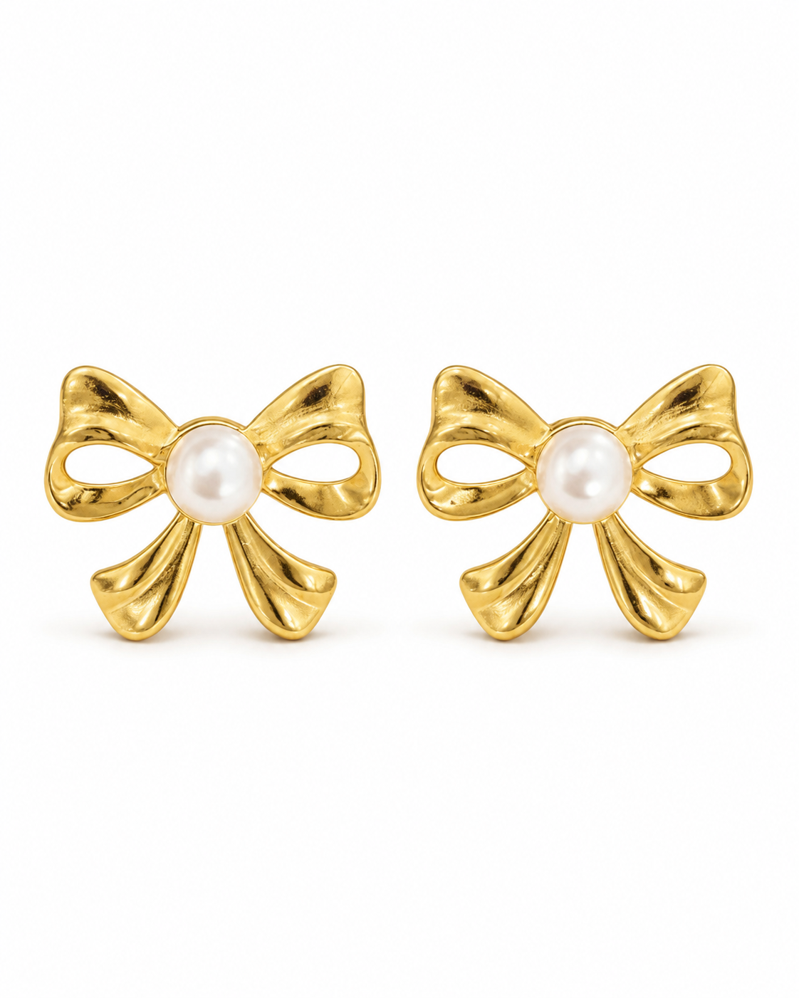 Detail view of Éclat Pearl Accent Earrings by Zodiglow