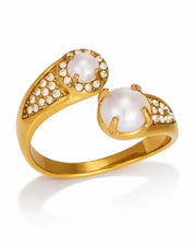 Side view of Élan Crystal & Pearl Sculptural Ring Collection by Zodiglow