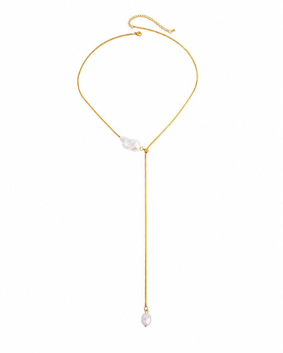Elara Pearl Lariat Necklace