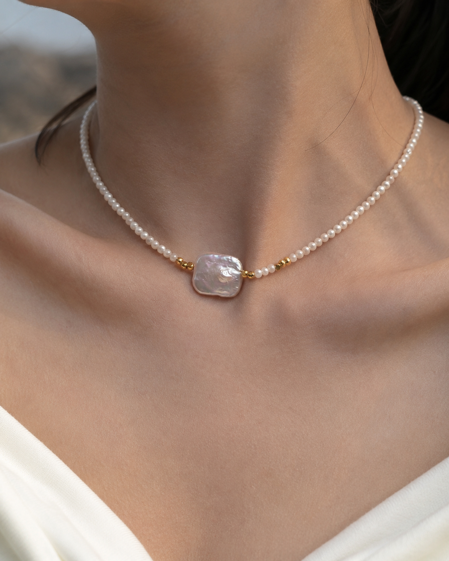 Éloise Baroque Freshwater Pearl Beaded Necklace