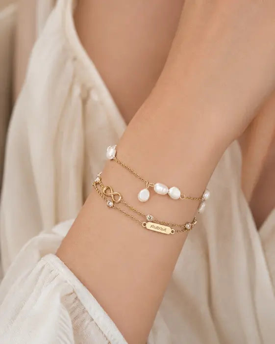 Detail view of Evermore Mama Bracelet by Zodiglow