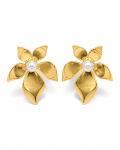 Fleur Sculptural Stud Earrings