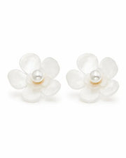 Front view of Florielle Resin Flower Pearl Stud Earrings by Zodiglow