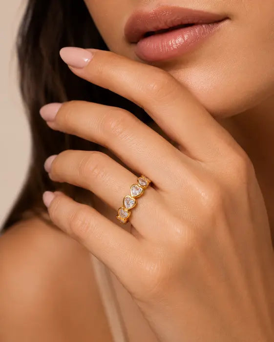 Alternate view of Heart Eternity Gold Ring by Zodiglow