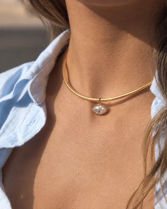 Lumière Gold Eye Zircon Choker Necklace