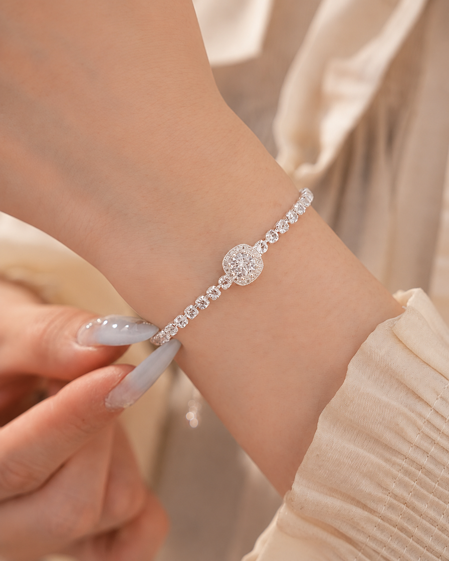 Luna Halo Slider Bracelet