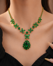 Styled view of Verde Vine Jewelry by Zodiglow